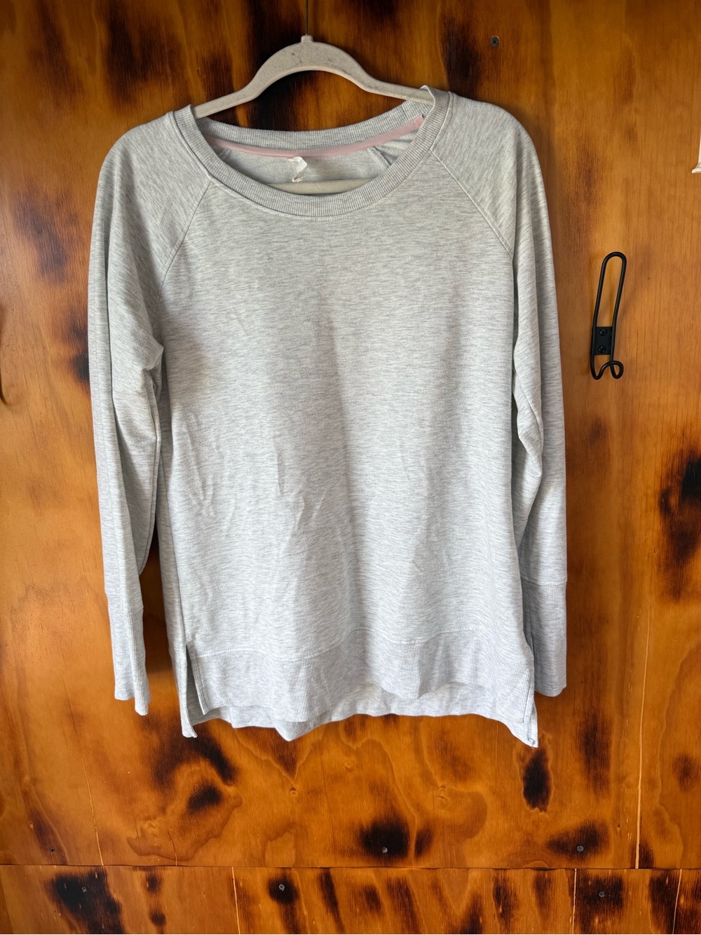 Light Gray Women's Long-Sleeve Pullover Top